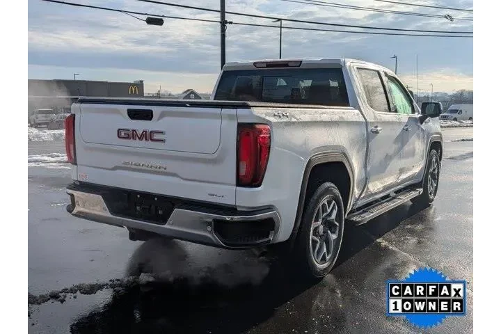 $39987 : GMC Sierra 1500 2024 4x4 SLT image 3