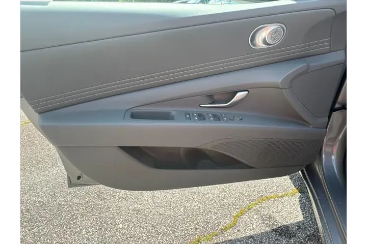 $20720 : Hyundai ELANTRA 2025 SEL Spo image 10