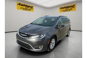 2017 Pacifica Touring Plus