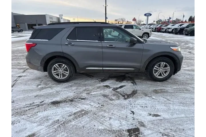 $26000 : Ford Explorer 2022 AWD XLT 4 image 9