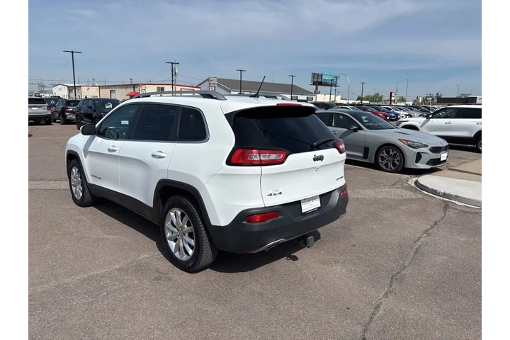 $10990 : 2015 Cherokee Limited image 7