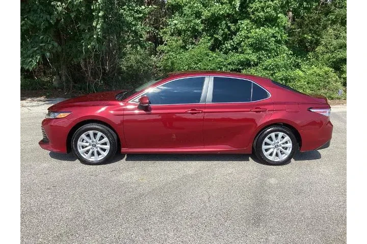 $13406 : Toyota Camry 2018 LE 4dr Sed image 6