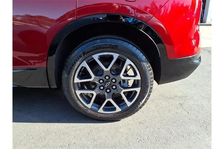 $31482 : Chevrolet Blazer 2025 RS 4dr image 7