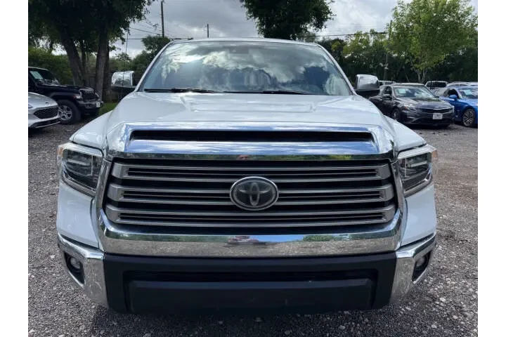 $23995 : 2019 Tundra Limited image 2
