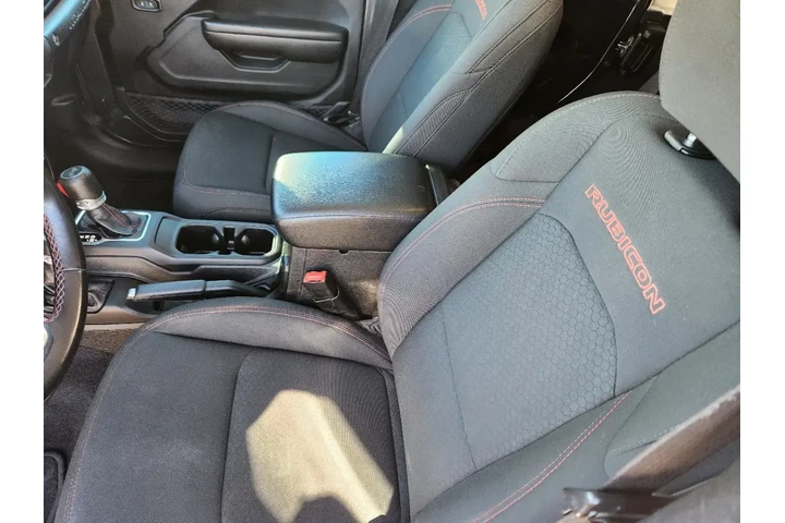 $31182 : Jeep Wrangler Unlimited 2020 image 7