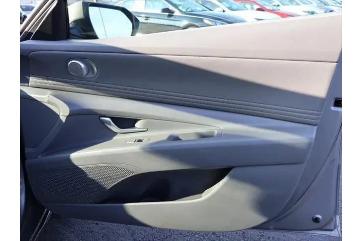 $15593 : Hyundai ELANTRA 2021 SEL 4dr image 8