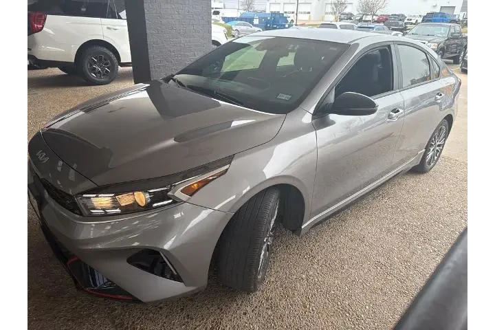 $19751 : Kia Forte 2024 GT-Line 4dr S image 2