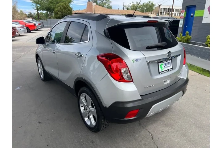 2016 Encore Base FWD image 7