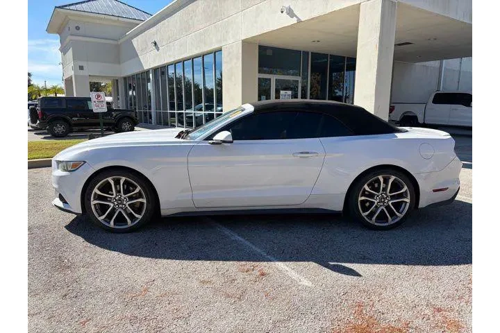 $14825 : Ford Mustang 2016 EcoBoost P image 6