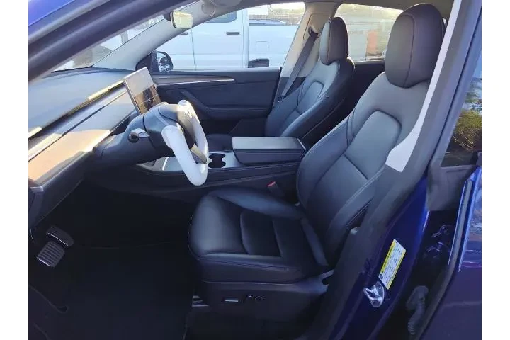 $38578 : Tesla Model Y 2024 AWD Long image 6