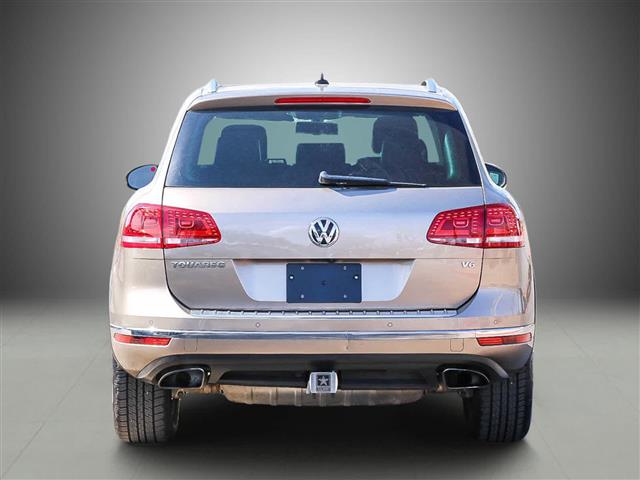 $15990 : Pre-Owned 2015 Volkswagen Tou image 5