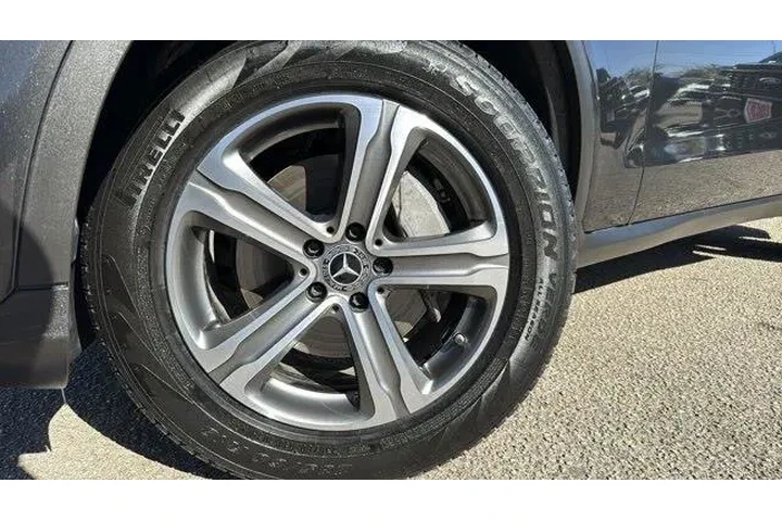 $31786 : Mercedes-Benz GLC 2022 GLC 3 image 9