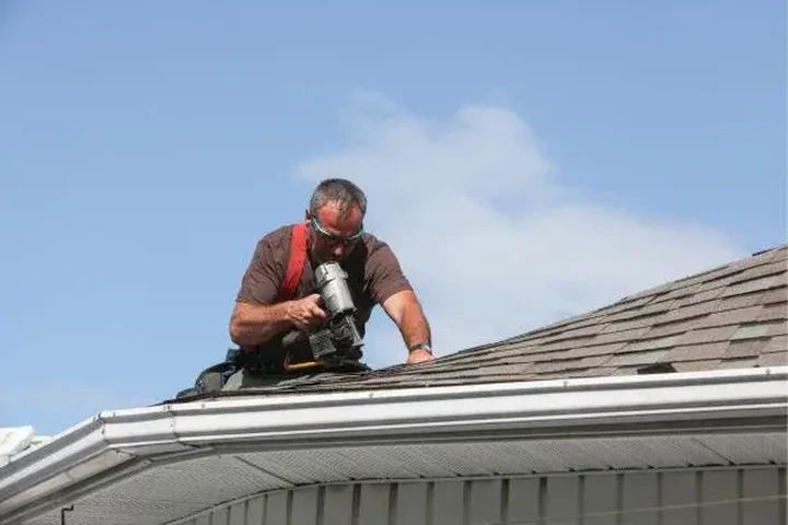 Zagros Roofing & Painting image 4