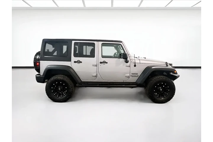 $18688 : Jeep Wrangler Unlimited 2016 image 5