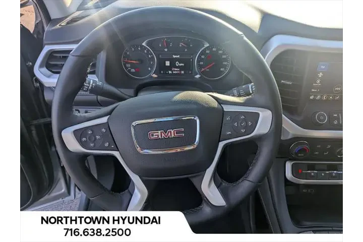 $28900 : GMC Acadia 2023 4x4 SLT 4dr image 8