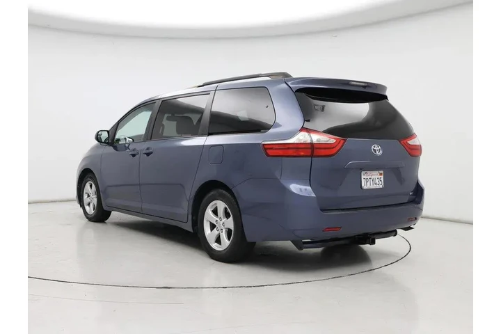 $18998 : Toyota Sienna 2015 LE 7-Pass image 2