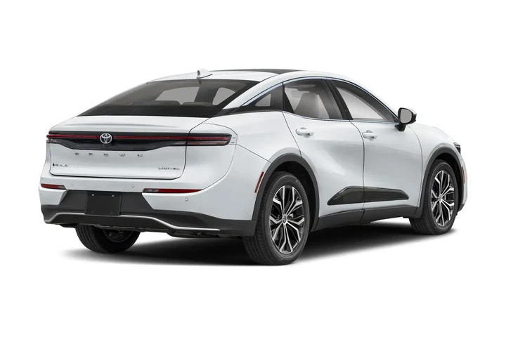 $47990 : 2026 Crown Limited image 2