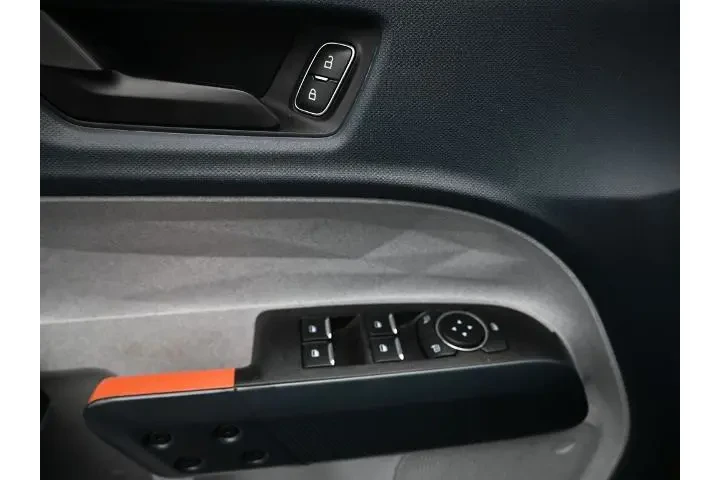 $27694 : Ford Maverick 2024 AWD XLT 4 image 6