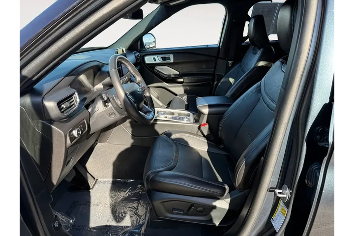 $39993 : Ford Explorer 2023 AWD ST 4d image 10