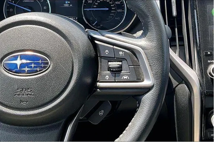$16000 : Toyota Corolla 2017 LE 4dr S image 5