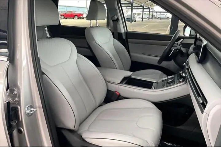 $36825 : Hyundai PALISADE 2025 AWD SE image 9