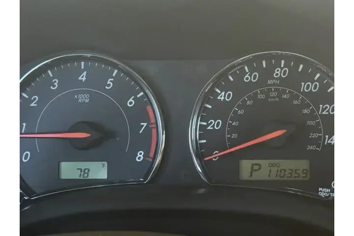 $11201 : Toyota Corolla 2013 S 4dr Se image 3