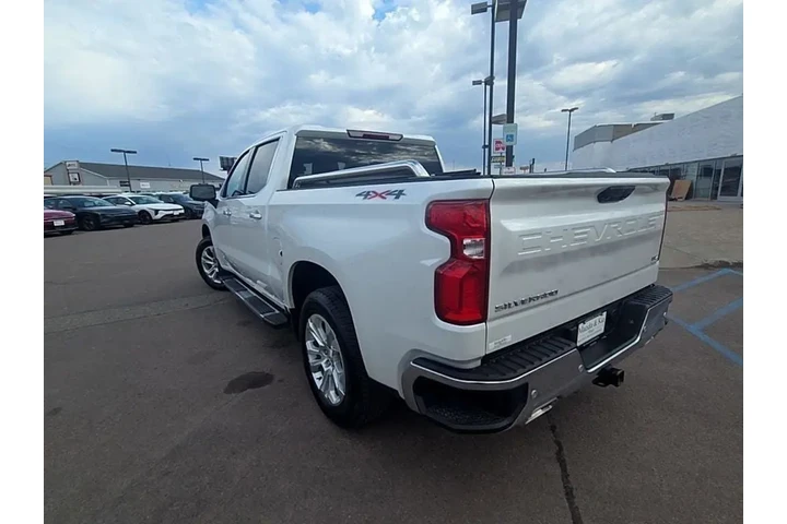 $46992 : 2023 Silverado 1500 LTZ image 9