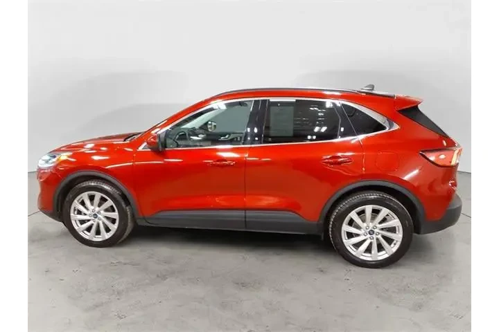 $26188 : Ford Escape 2022 AWD Titaniu image 2