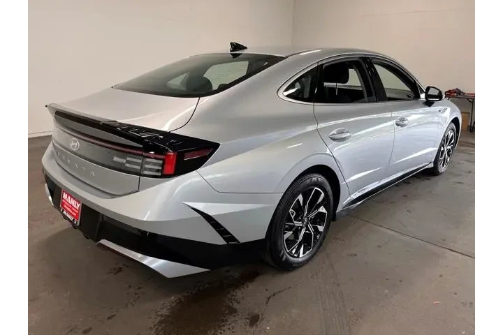 $22952 : Hyundai SONATA 2025 image 4