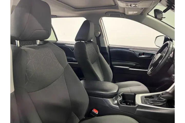 $29973 : Toyota RAV4 2024 XLE 4dr SUV image 10