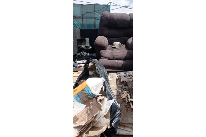 MUDANZAS Y TRASH REMOVAL image 2