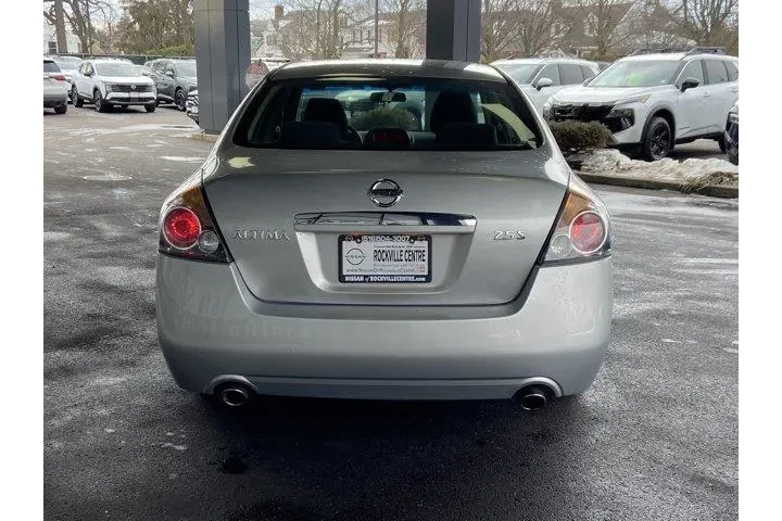 $4207 : Nissan Altima 2009 2.5 S 4dr image 6
