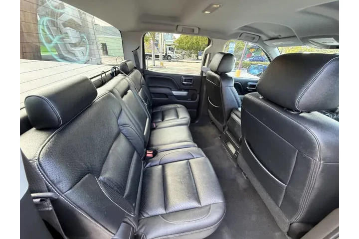 $17999 : 2017 Silverado 1500 LT Z71 image 10