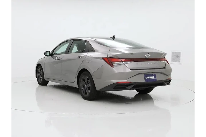 $19998 : Hyundai ELANTRA 2022 SEL 4dr image 2