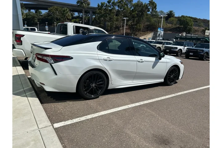 $30500 : Toyota Camry 2023 XSE V6 4dr image 6