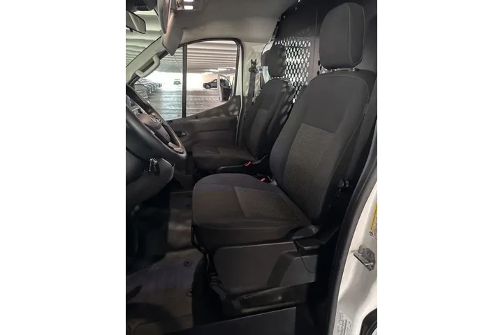 $30995 : Ford Transit 2023 250 3dr SW image 5