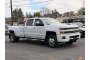 $31988 : 2017 Silverado 3500HD thumbnail