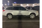 $5989 : Subaru Outback 2011 AWD 2.5i thumbnail