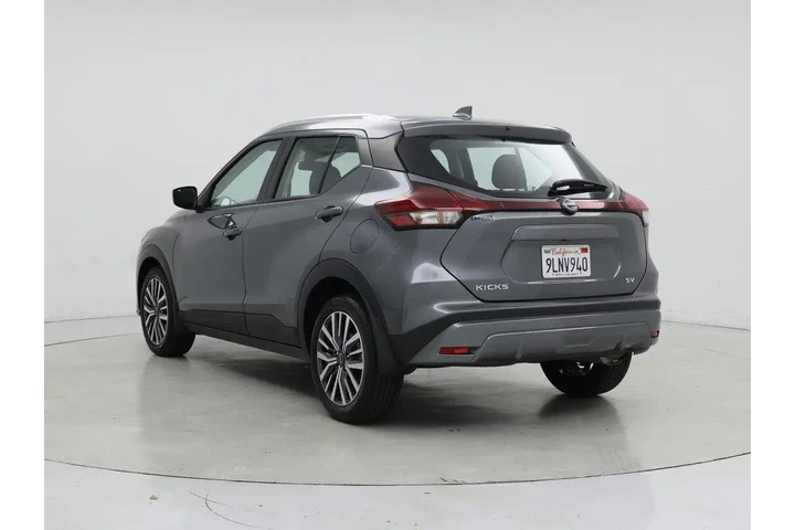 $20998 : Nissan Kicks 2024 SV 4dr Cro image 2