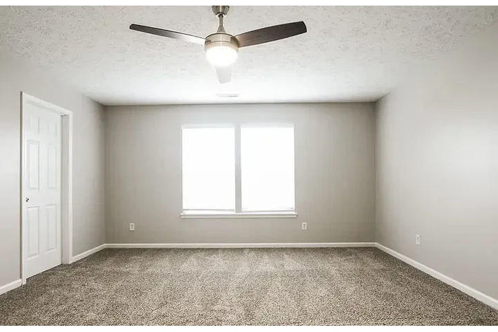 $1700 : HOUSE FOR RENT IN INDIANAPOLIS image 9