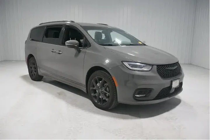 $32000 : Chrysler Pacifica 2023 AWD T image 3