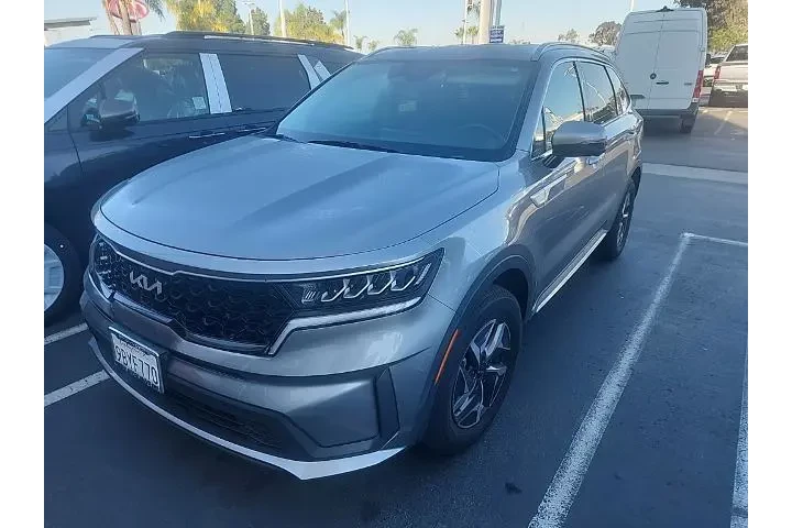 $27381 : Kia Sorento Hybrid 2022 S 4d image 3