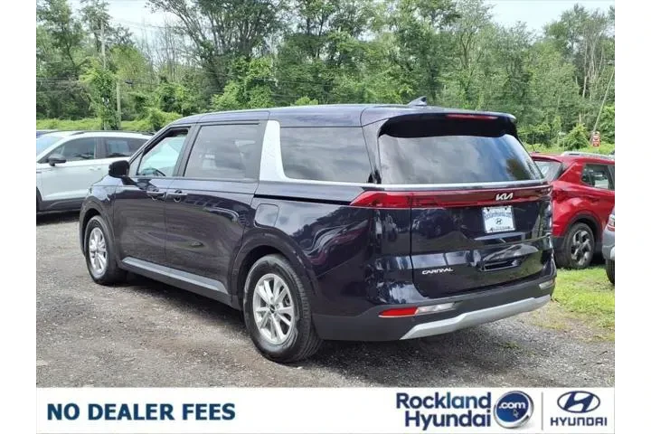 $29488 : Kia Carnival 2024 LX 4dr Min image 7
