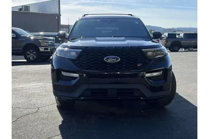 $35990 : Ford Explorer 2022 AWD ST 4d image 9