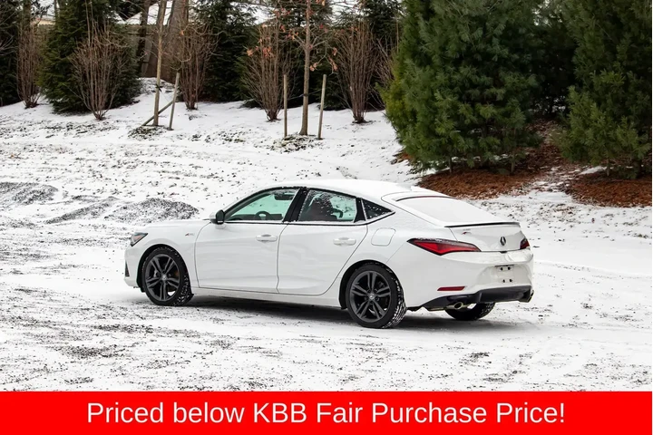 $23295 : Acura Integra 2023 4dr Liftb image 5
