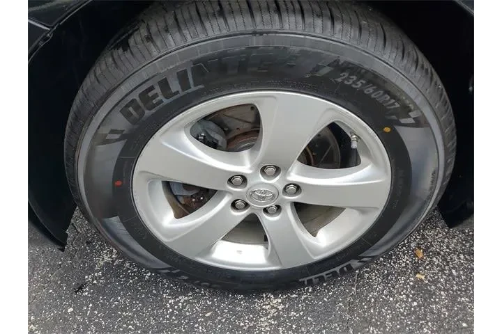 $11990 : Toyota Sienna 2015 LE 7-Pass image 6