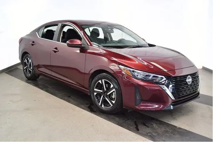 $19994 : Nissan Sentra 2025 SV 4dr Se image 5