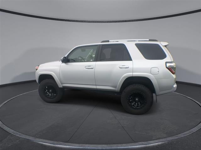 $36700 : PRE-OWNED 2021 TOYOTA 4RUNNER image 6