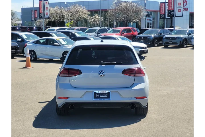 $13888 : Volkswagen Golf GTI 2018 S 4 image 6