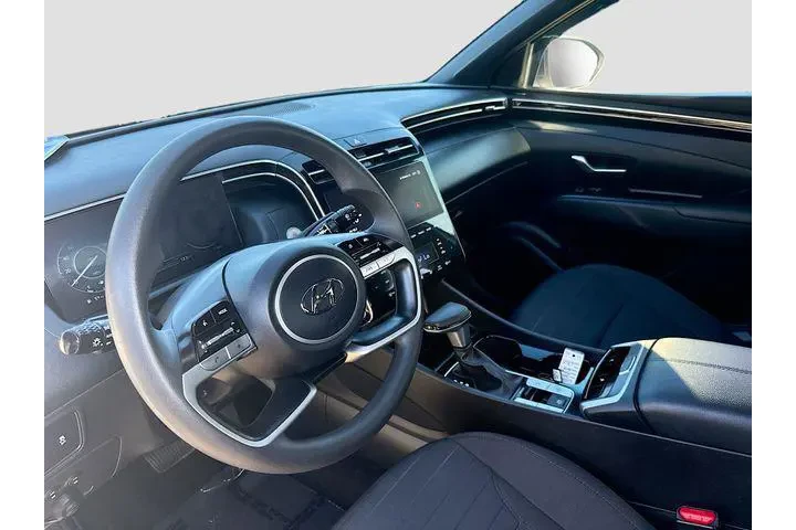 $26586 : Hyundai SANTA CRUZ 2024 SEL image 9